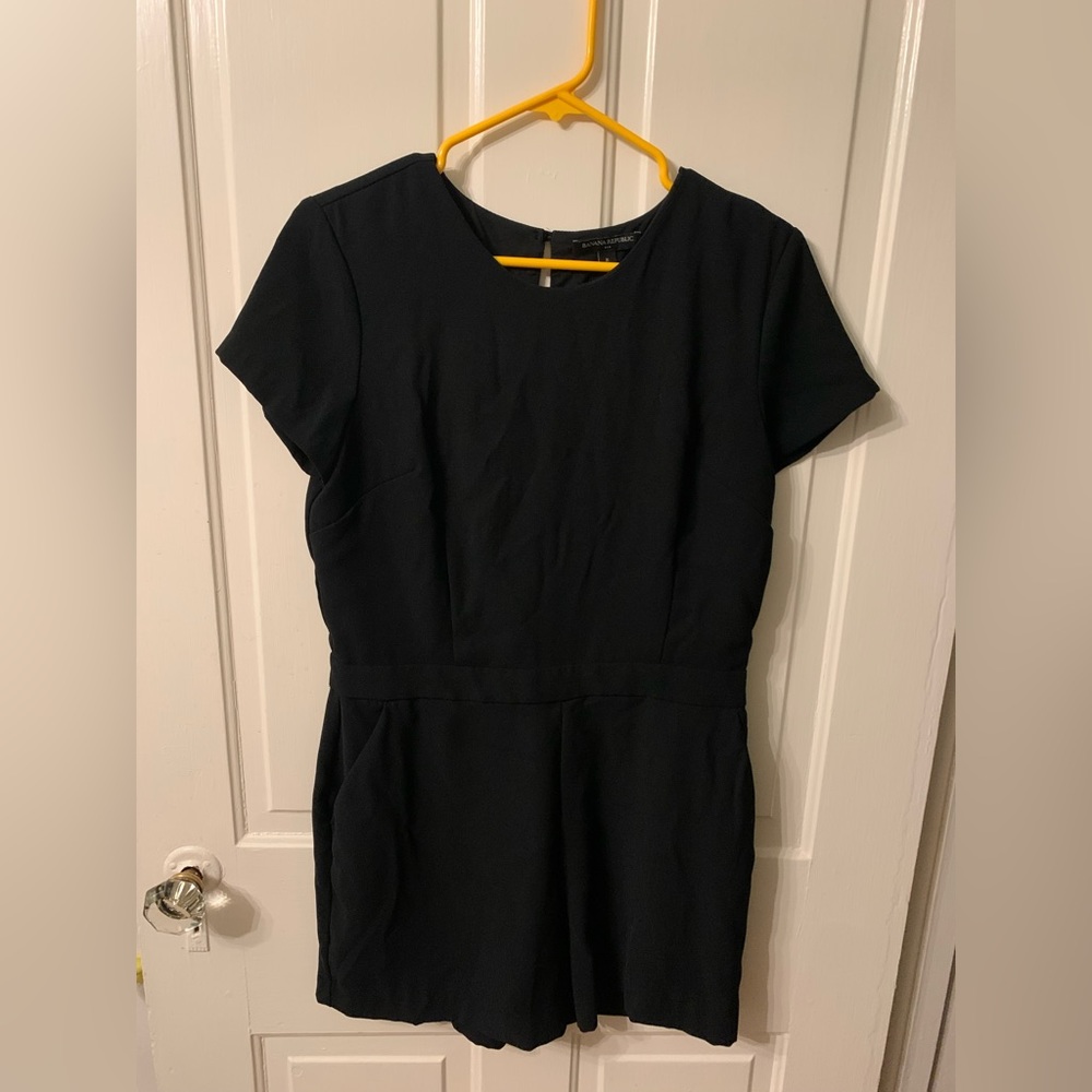 Banana Republic Short Sleeve Romper